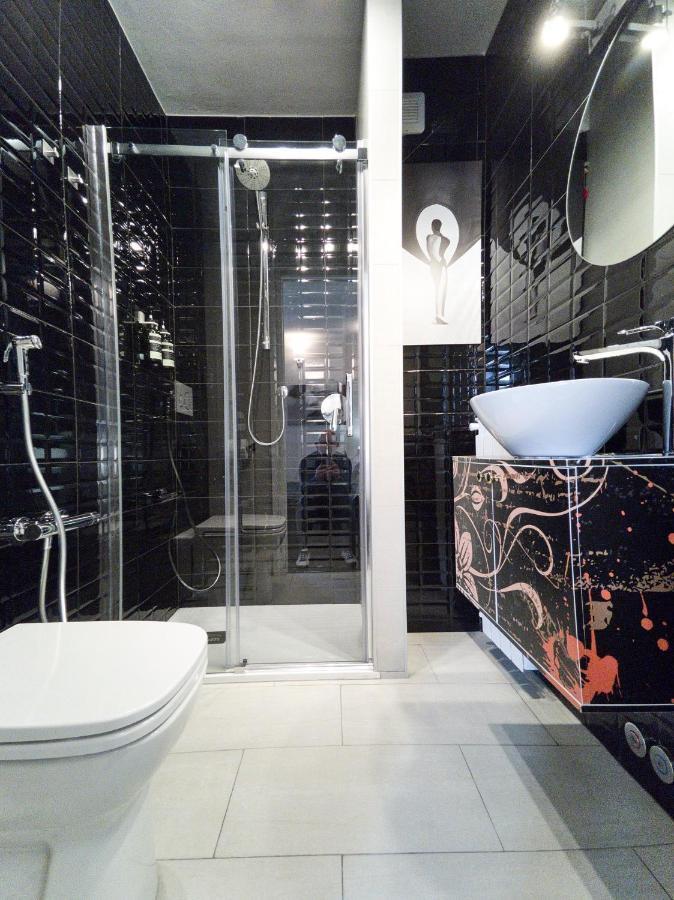 Chiclife Sarona Shenkin - Santa Caterina & Museum Apartment Bergamo Ngoại thất bức ảnh